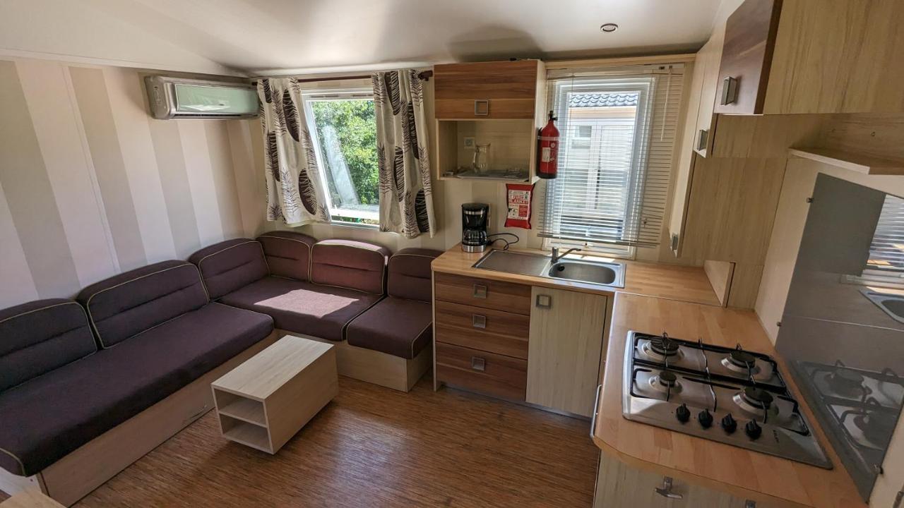 Lubea Camping Hotel อัพท์ ภายนอก รูปภาพ